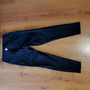 Zyia Active black capri leggings size 2